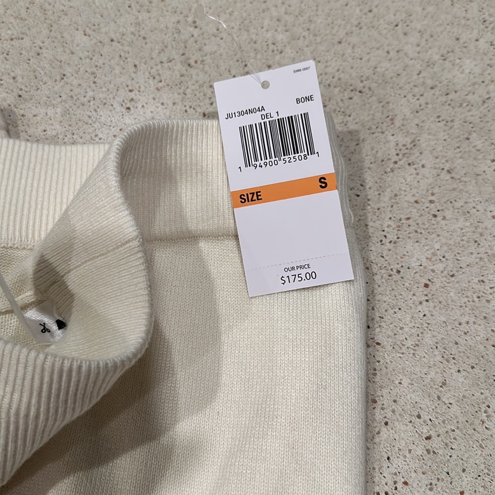 NWT Michael Kors Winter Set - Picture 3 of 10